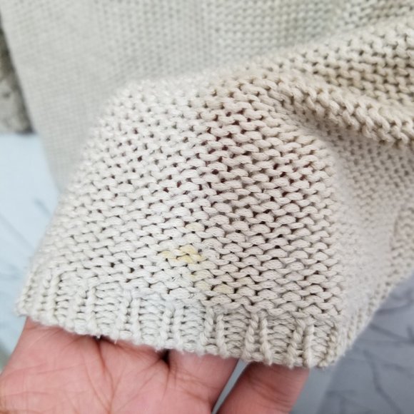 Le Temps Des Cerises Eyelet Knit V-Neck Sweater - Picture 5 of 6